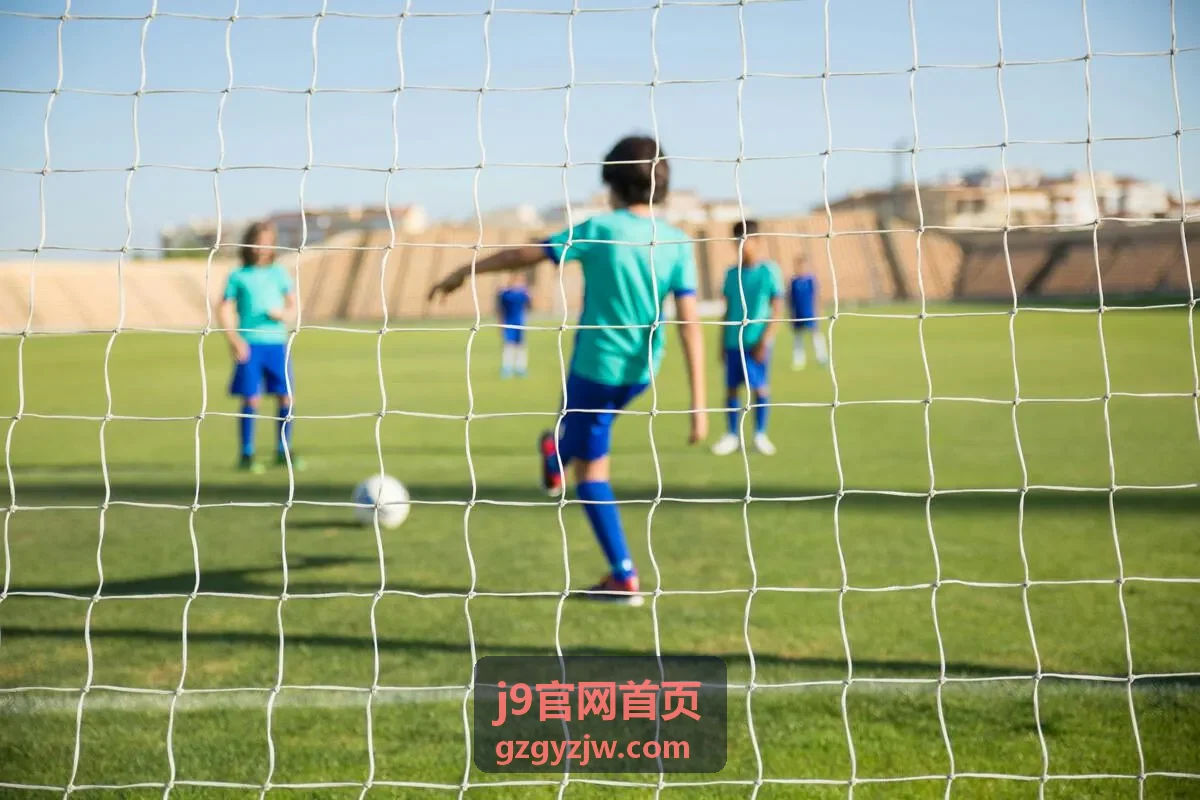 j9官网首页 服务实例创建与参数初始化示意图